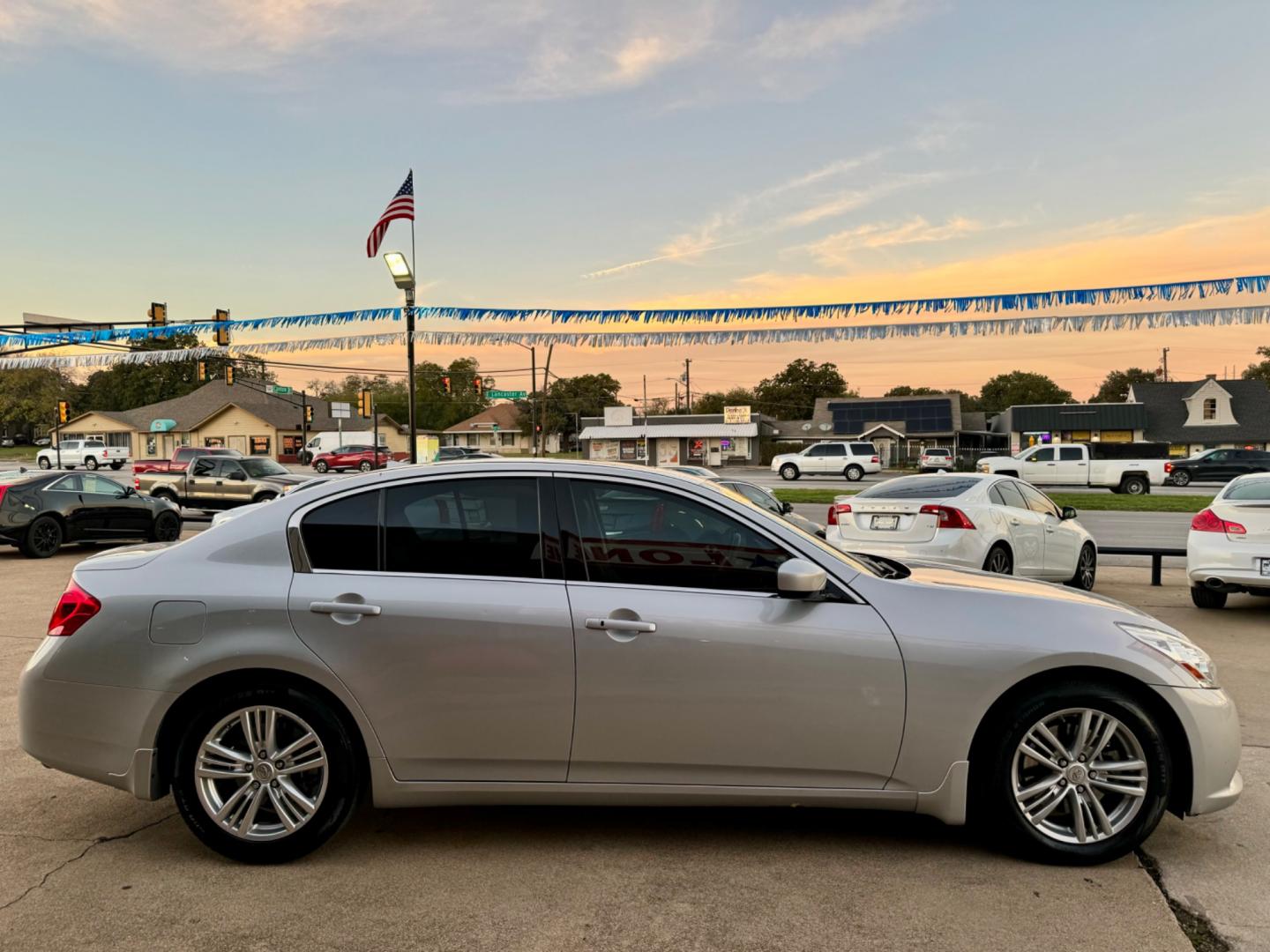 2013 SILVER INFINITI G37 BASE; SPORT; JOU (JN1CV6AP9DM) , located at 5900 E. Lancaster Ave., Fort Worth, TX, 76112, (817) 457-5456, 0.000000, 0.000000 - Photo#7